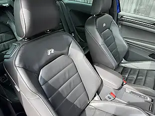 Used 2014 Volkswagen Golf Bluemotion Tech R Blue - Interior and Exterior details 11