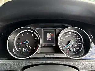 Used 2014 Volkswagen Golf Bluemotion Tech R Blue - Interior and Exterior details 14