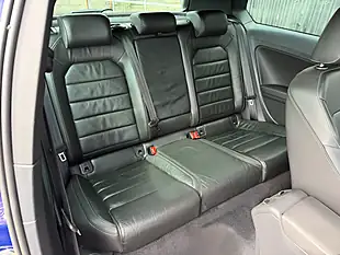 Used 2014 Volkswagen Golf Bluemotion Tech R Blue - Interior and Exterior details 19