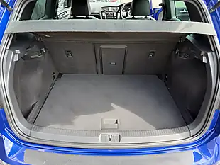Used 2014 Volkswagen Golf Bluemotion Tech R Blue - Interior and Exterior details 20