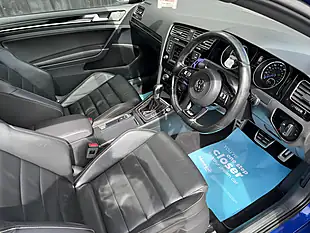 Used 2014 Volkswagen Golf Bluemotion Tech R Blue - Interior and Exterior details 9