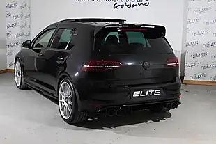 Used 2014 Volkswagen Golf Bluemotion Tech R Deep Black - Interior and Exterior details 12