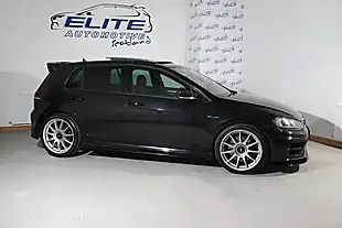 Used 2014 Volkswagen Golf Bluemotion Tech R Deep Black - Interior and Exterior details 2