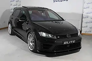 Used 2014 Volkswagen Golf Bluemotion Tech R Deep Black - Interior and Exterior details 5