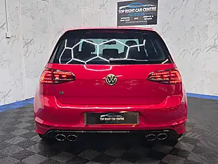 Used 2014 Volkswagen Golf Bluemotion Tech R Red - Interior and Exterior details 6