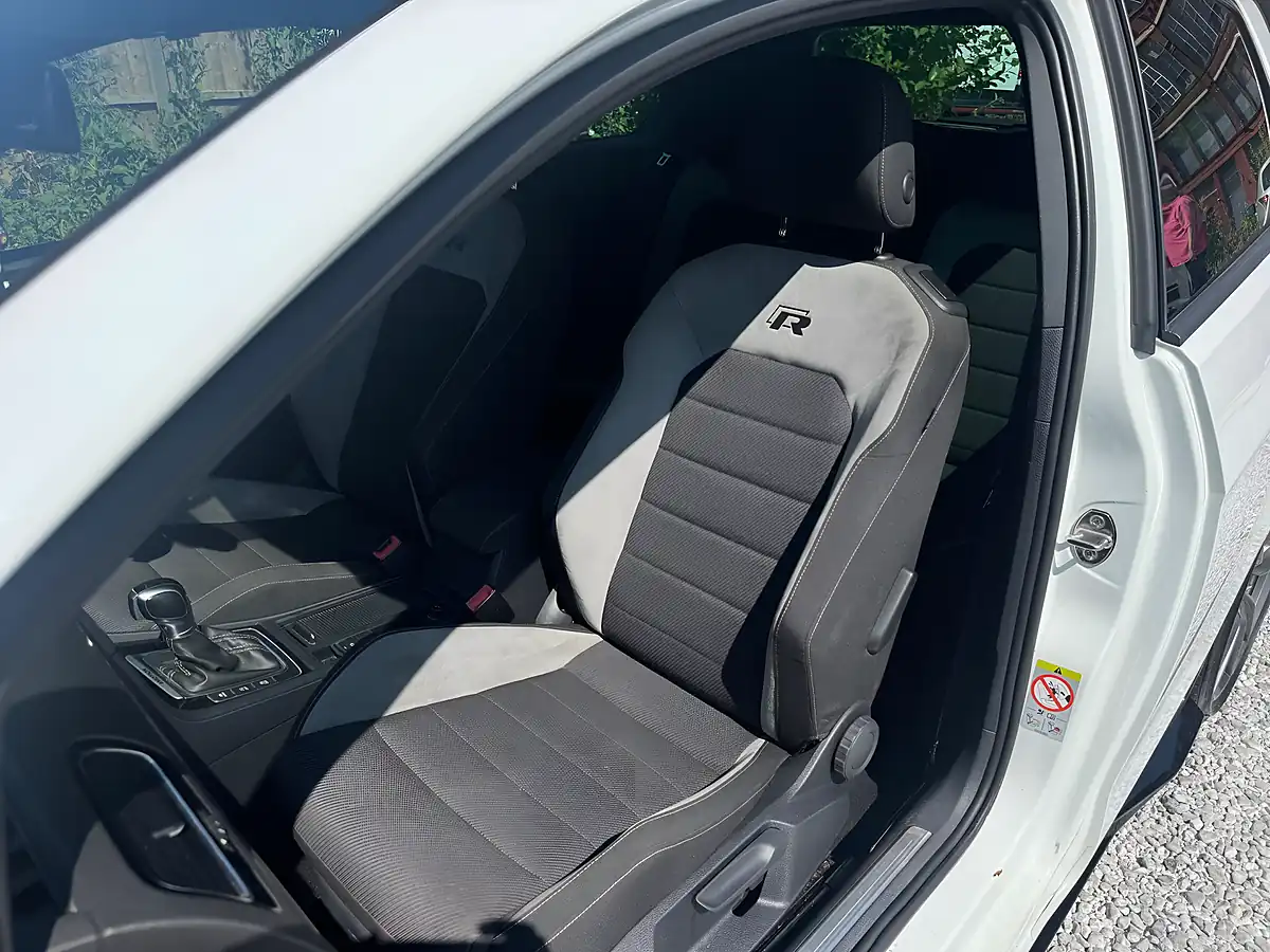 Used 2014 Volkswagen Golf Bluemotion Tech R White - Interior and Exterior details 11