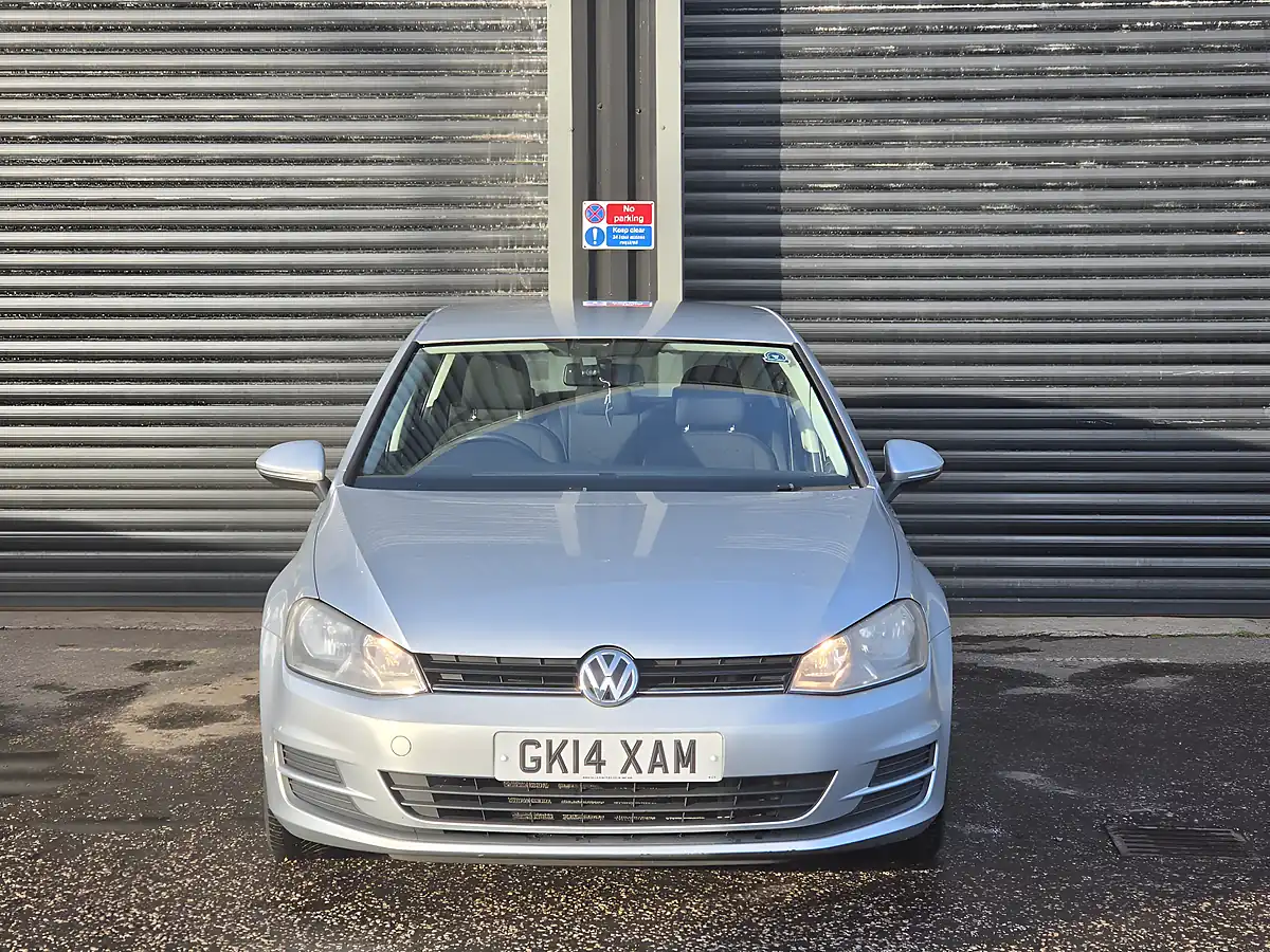 Used 2014 Volkswagen Golf Bluemotion Tech S Silver - Interior and Exterior details 6