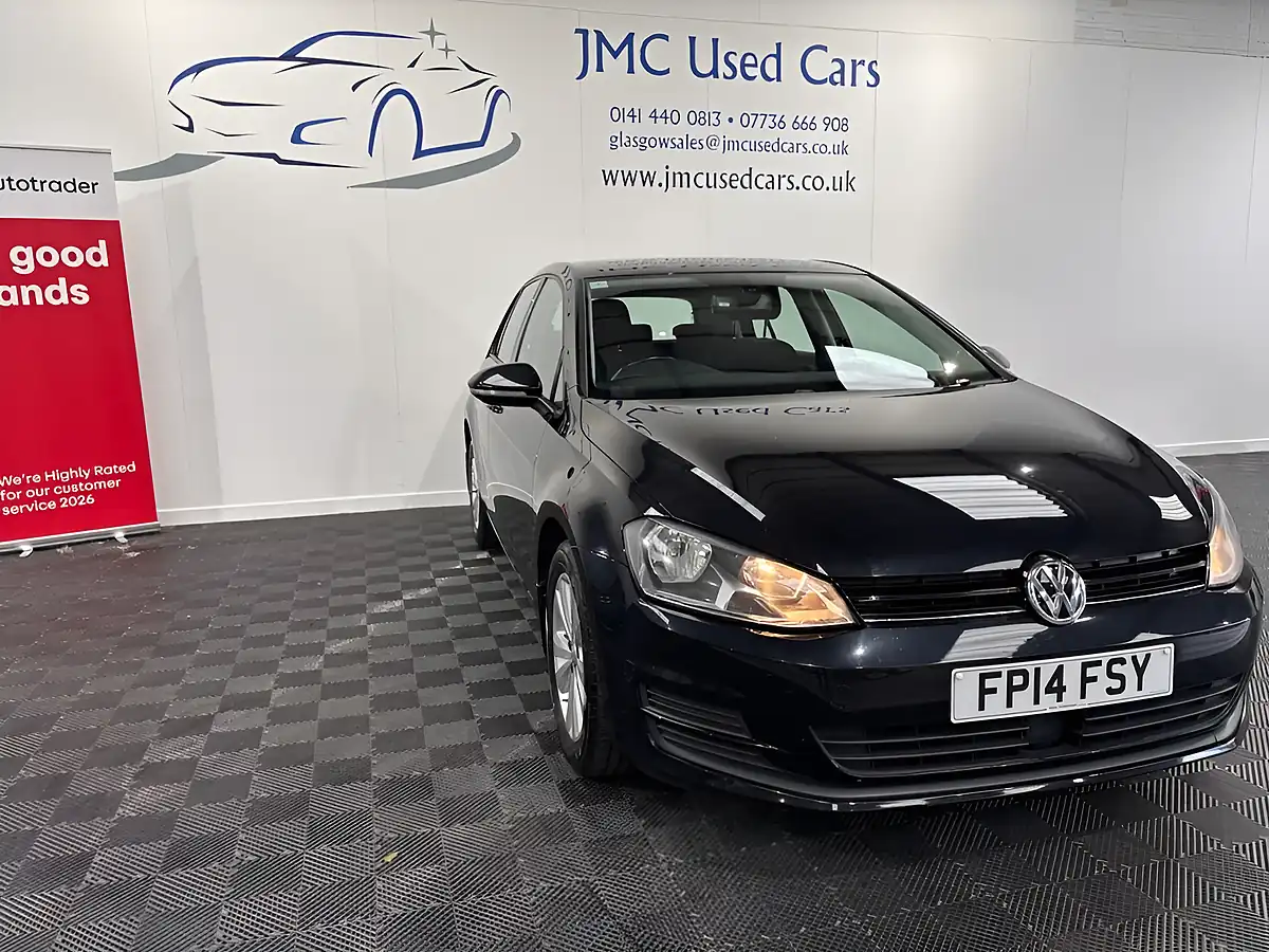 Used 2014 Volkswagen Golf Bluemotion Tech Se Black - Interior and Exterior details 6