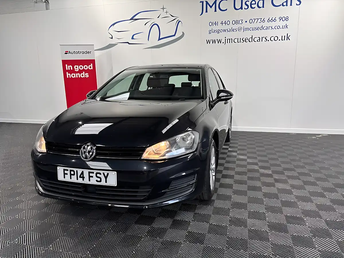 Used 2014 Volkswagen Golf Bluemotion Tech Se Black - Interior and Exterior details 7