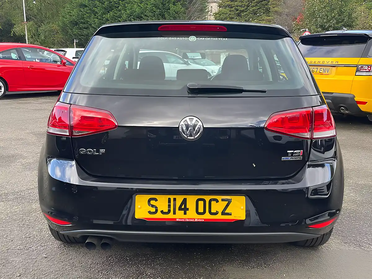 Used 2014 Volkswagen Golf Bluemotion Tech Se Black - Interior and Exterior details 7