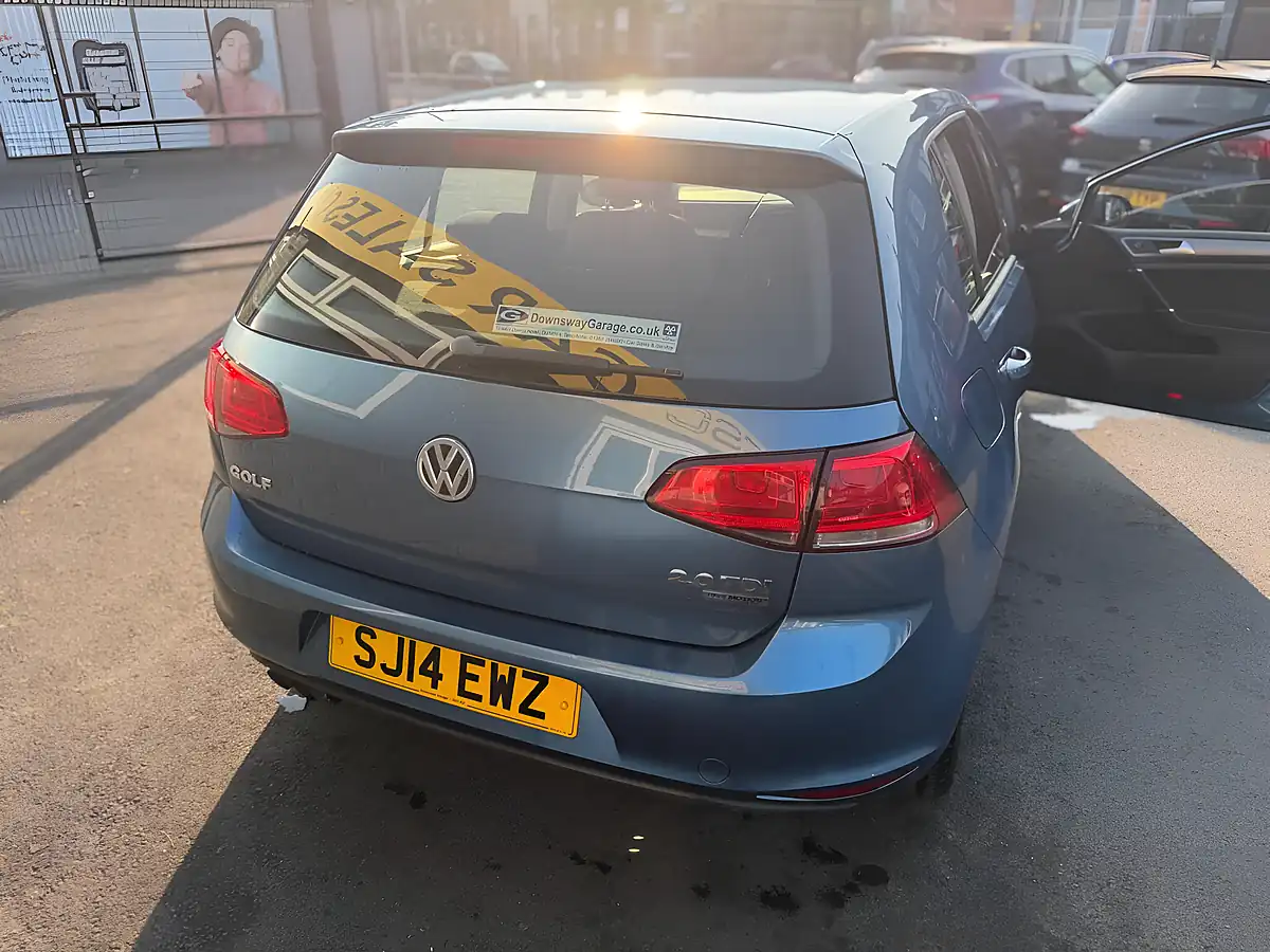 Used 2014 Volkswagen Golf Bluemotion Tech Se Blue - Interior and Exterior details 7
