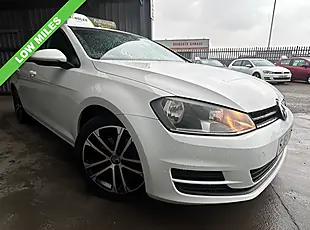 Used 2014 Volkswagen Golf Bluemotion Tech Se White - Interior and Exterior details 2