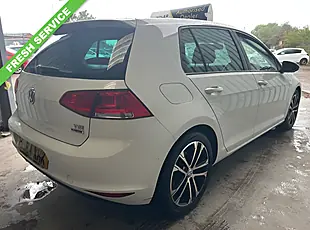 Used 2014 Volkswagen Golf Bluemotion Tech Se White - Interior and Exterior details 3