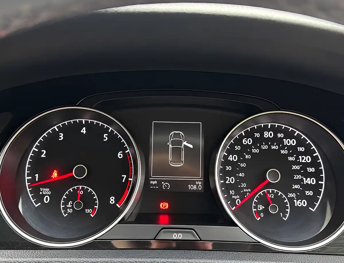 Used 2014 Volkswagen Golf GT Act Bluemotion Technology Red - Interior and Exterior details 13