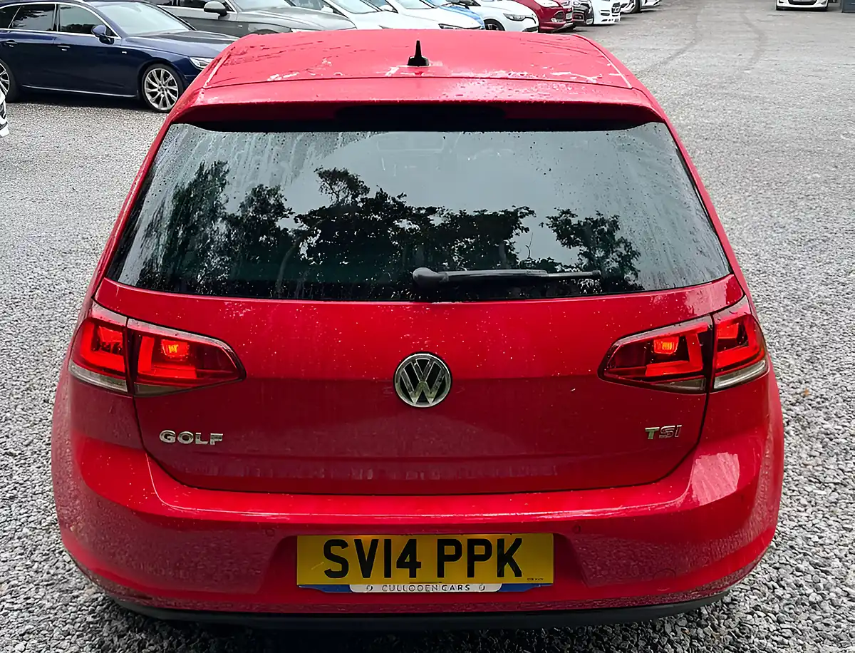 Used 2014 Volkswagen Golf GT Act Bluemotion Technology Red - Interior and Exterior details 4