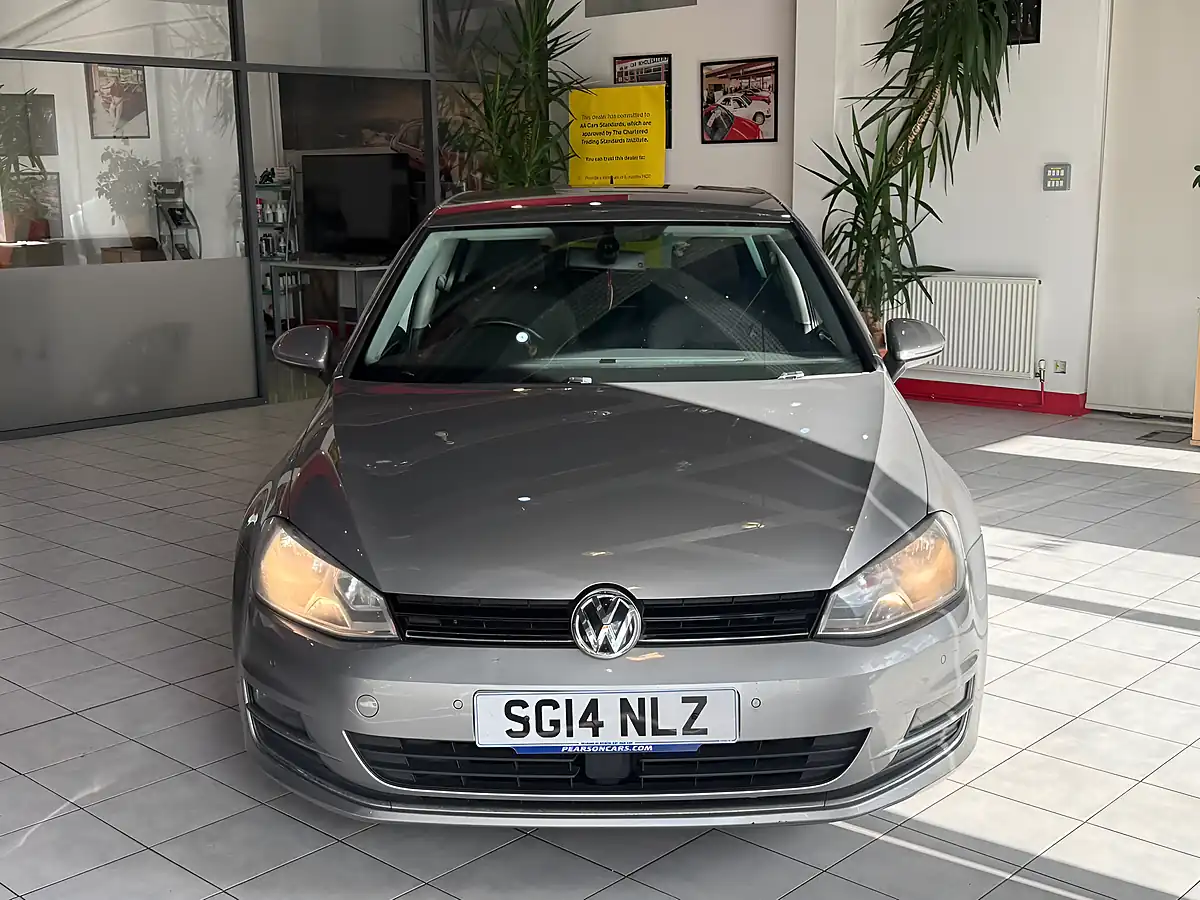 Used 2014 Volkswagen Golf GT Silver - Interior and Exterior details 3