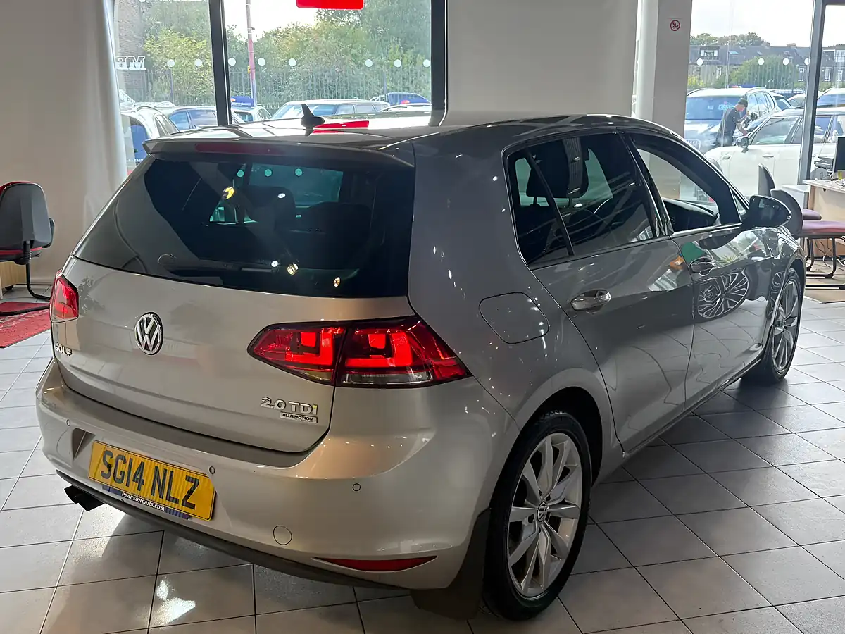 Used 2014 Volkswagen Golf GT Silver - Interior and Exterior details 9
