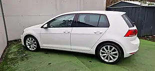 Used 2014 Volkswagen Golf GT White - Interior and Exterior details 7