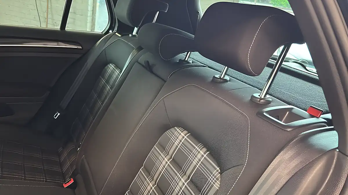 Used 2014 Volkswagen Golf Gtd Black - Interior and Exterior details 16