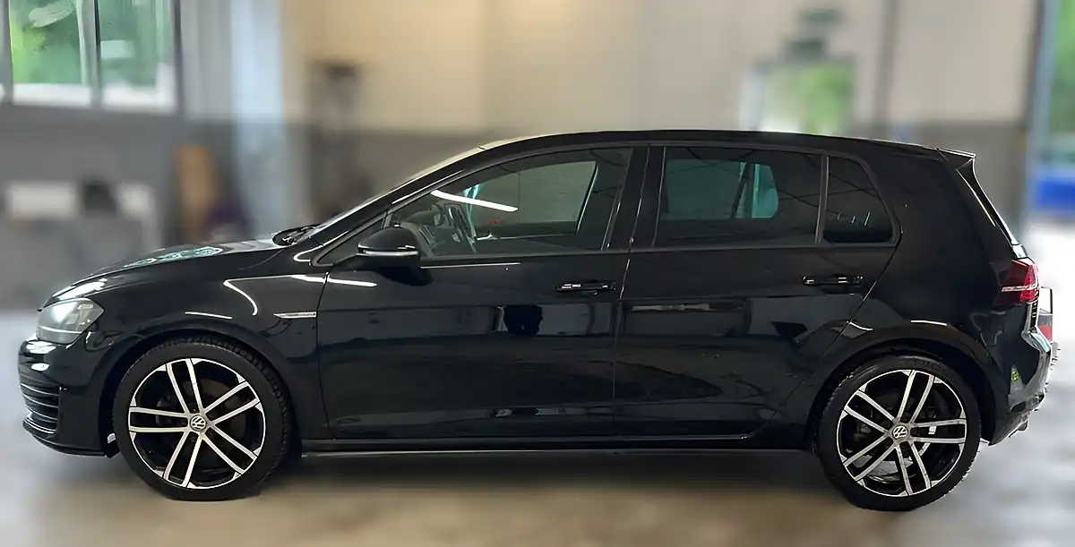 Used 2014 Volkswagen Golf Gtd Black - Interior and Exterior details 5