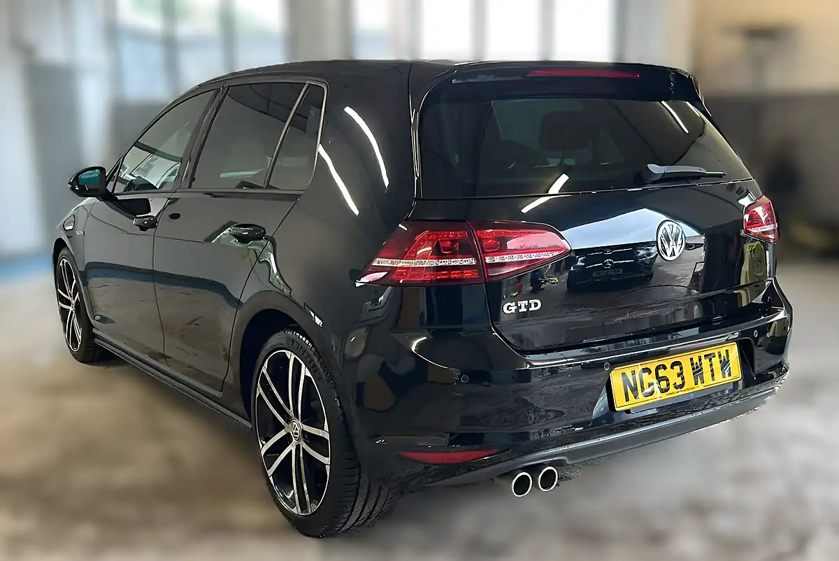 Used 2014 Volkswagen Golf Gtd Black - Interior and Exterior details 7