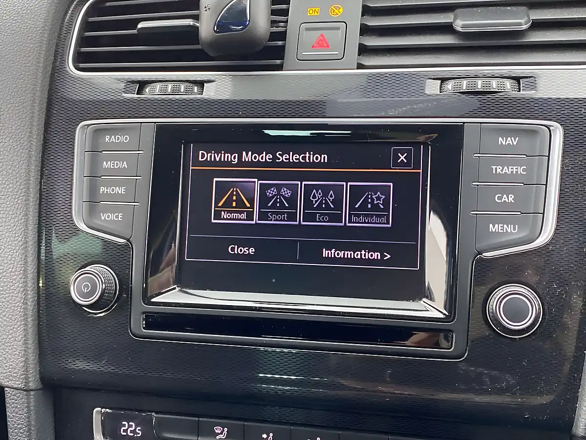 Used 2014 Volkswagen Golf Gtd Black - Interior and Exterior details 16