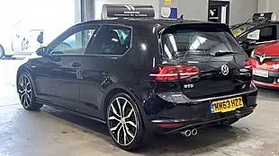 Used 2014 Volkswagen Golf Gtd Bluemotion Tech Black - Interior and Exterior details 7