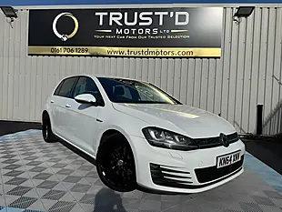 Used 2014 Volkswagen Golf Gtd Bluemotion Tech White - Interior and Exterior details 3