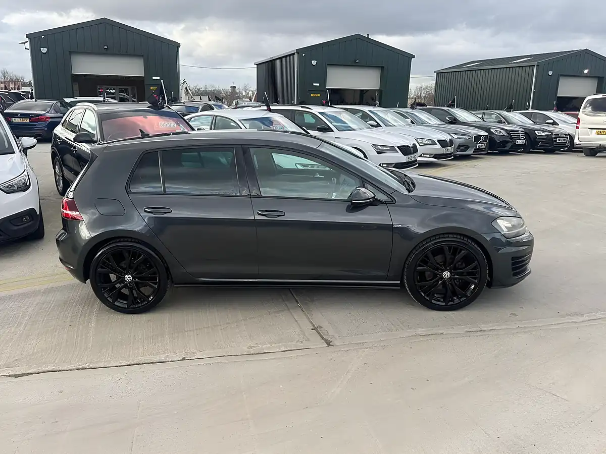 Used 2014 Volkswagen Golf Gtd Grey - Interior and Exterior details 10