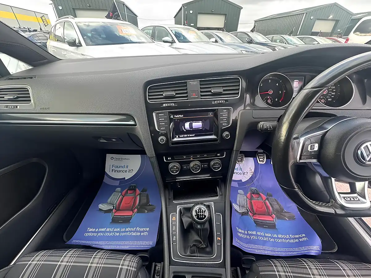 Used 2014 Volkswagen Golf Gtd Grey - Interior and Exterior details 16