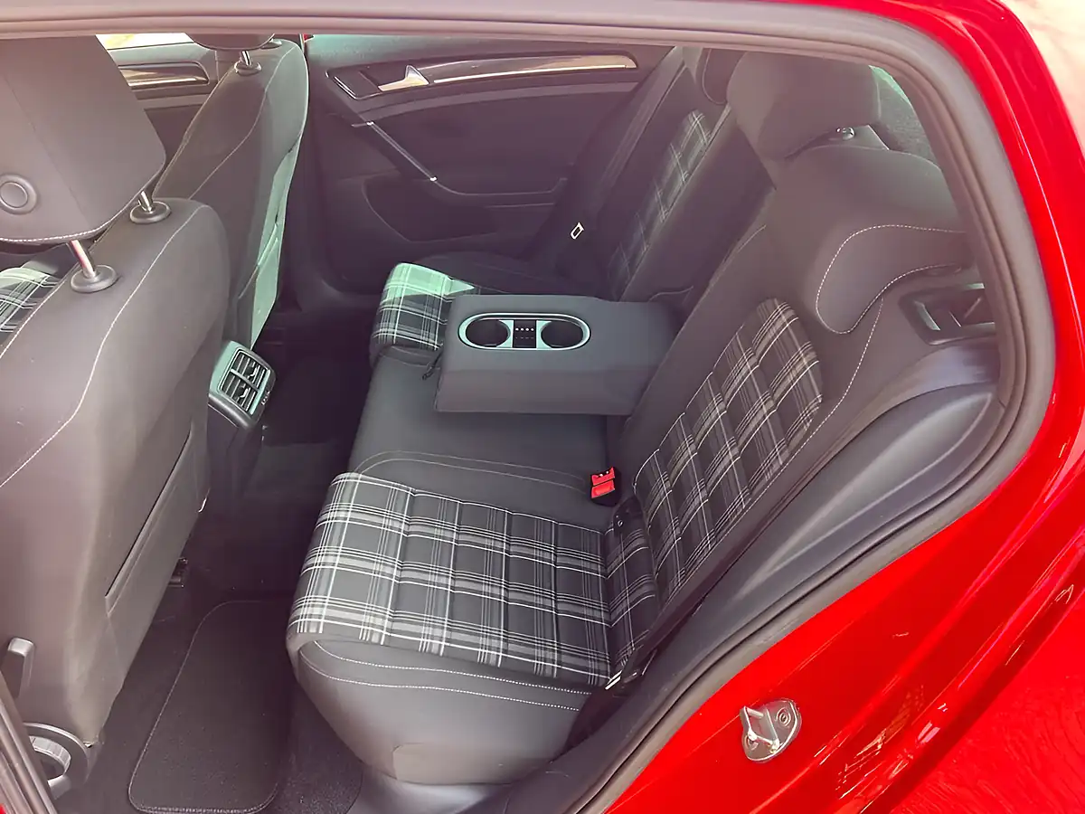 Used 2014 Volkswagen Golf Gtd Red - Interior and Exterior details 13