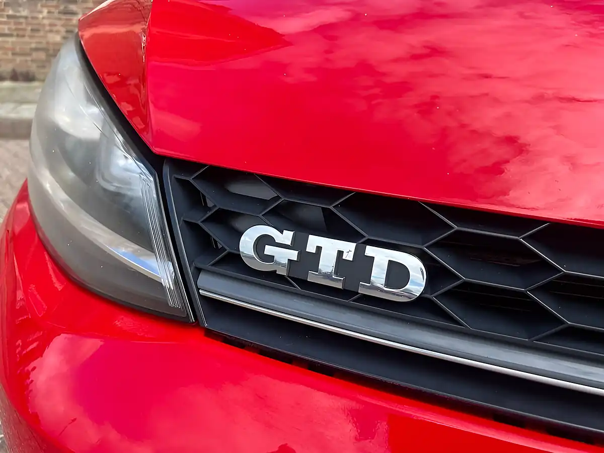 Used 2014 Volkswagen Golf Gtd Red - Interior and Exterior details 5