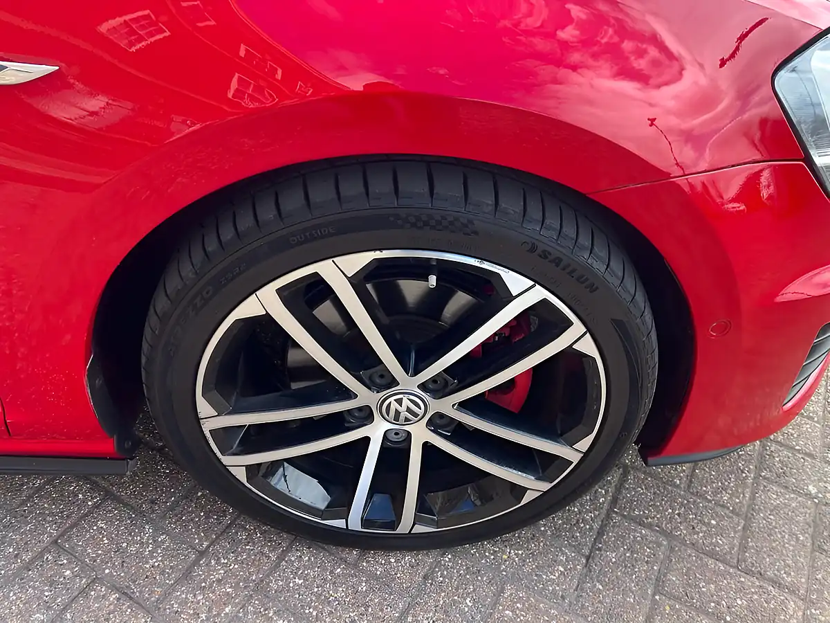 Used 2014 Volkswagen Golf Gtd Red - Interior and Exterior details 6