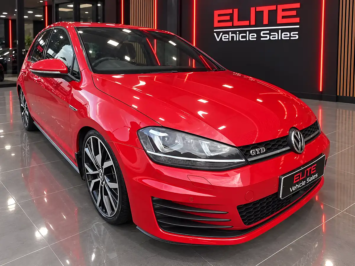 Used 2014 Volkswagen Golf Gtd Red - Interior and Exterior details 16