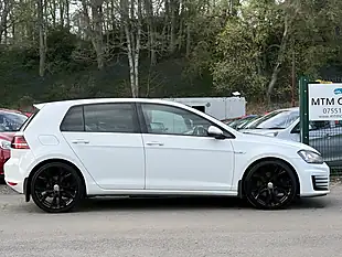 Used 2014 Volkswagen Golf Gtd White - Interior and Exterior details 5