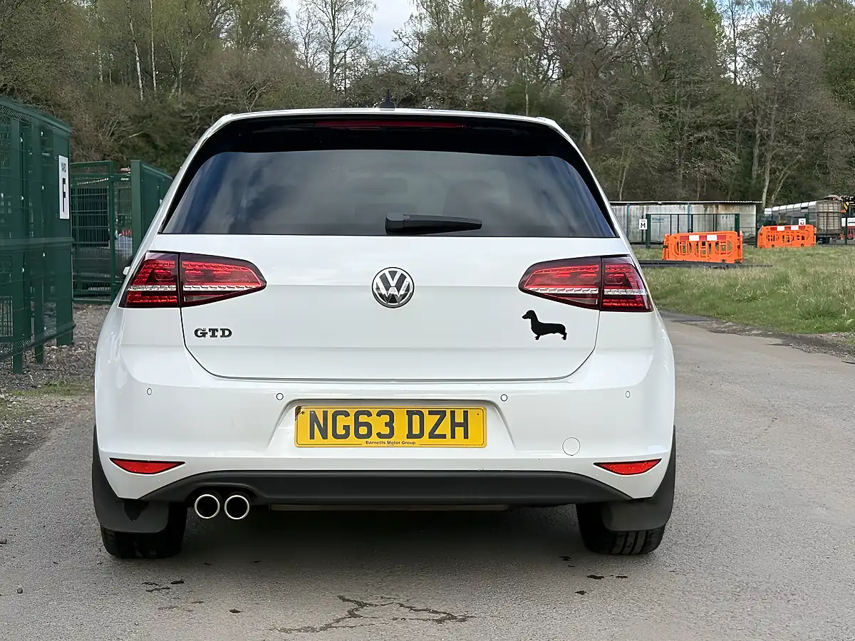 Used 2014 Volkswagen Golf Gtd White - Interior and Exterior details 7