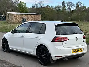 Used 2014 Volkswagen Golf Gtd White - Interior and Exterior details 8
