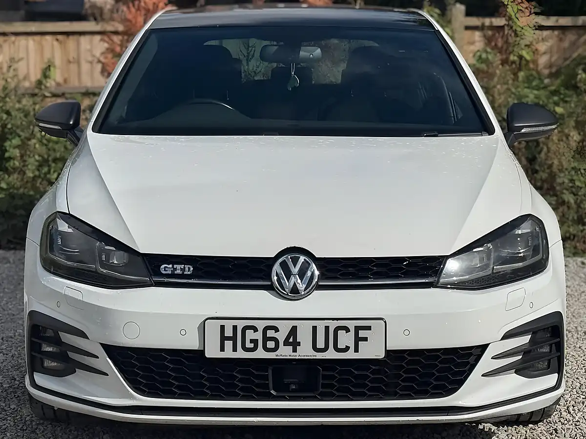 Used 2014 Volkswagen Golf Gtd White - Interior and Exterior details 4