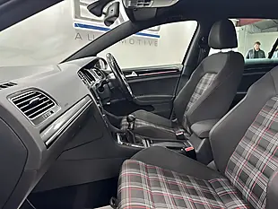 Used 2014 Volkswagen Golf GTI Black - Interior and Exterior details 16