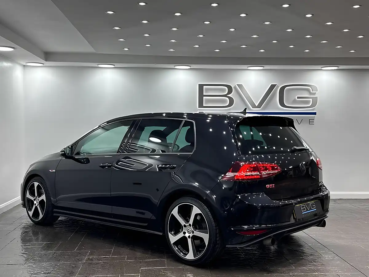 Used 2014 Volkswagen Golf GTI Black - Interior and Exterior details 7