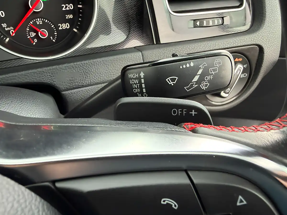 Used 2014 Volkswagen Golf GTI Grey - Interior and Exterior details 15