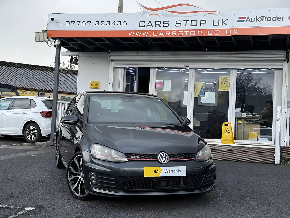 Used 2014 Volkswagen Golf GTI Grey - Interior and Exterior details 6