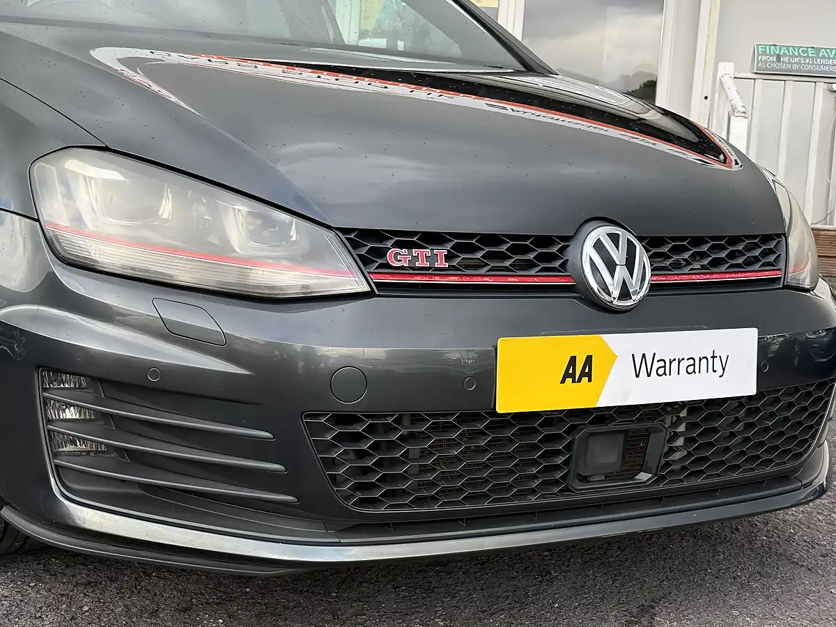 Used 2014 Volkswagen Golf GTI Grey - Interior and Exterior details 9