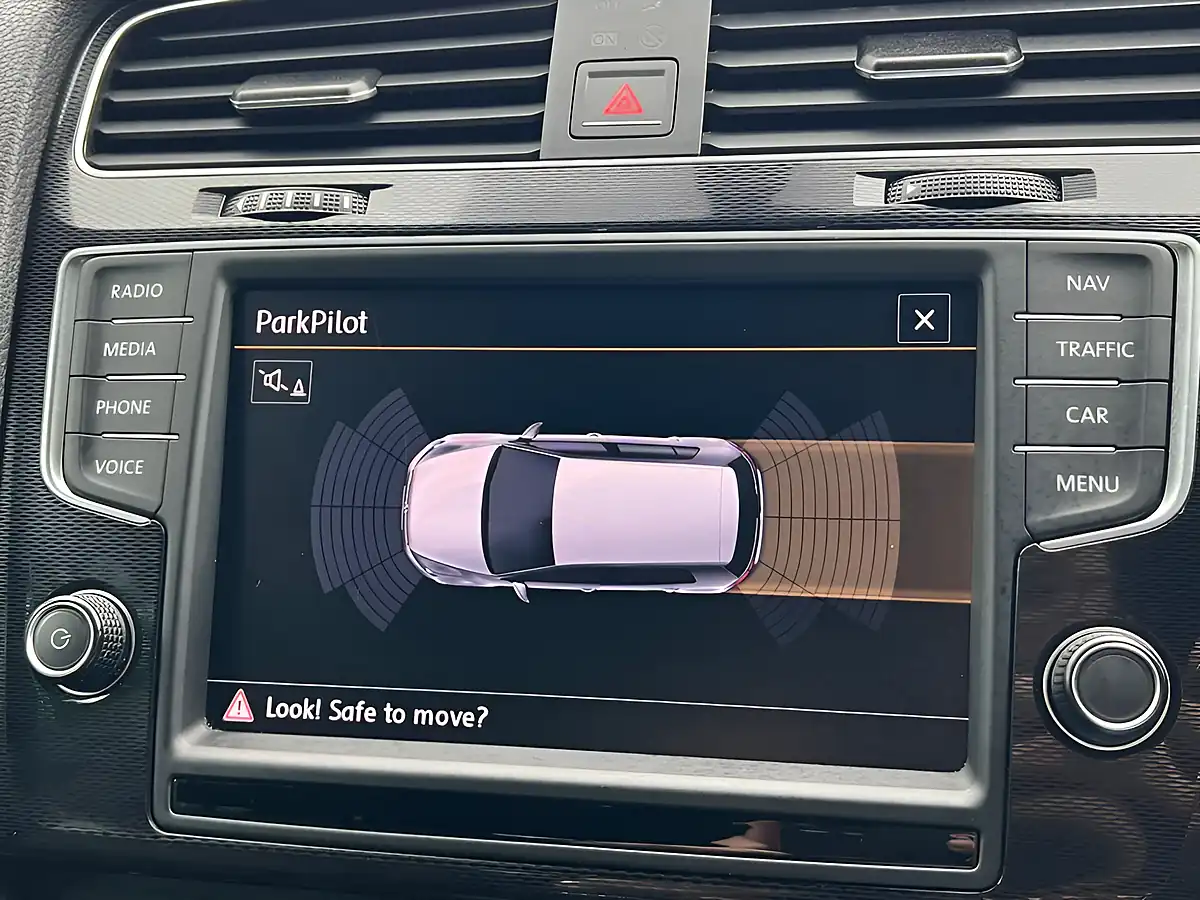 Used 2014 Volkswagen Golf GTI Performance Grey - Interior and Exterior details 17