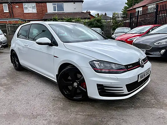 2014 Volkswagen Golf GTI Performance 2.0 TSI