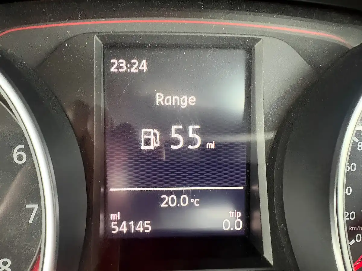 Used 2014 Volkswagen Golf GTI Performance White - Interior and Exterior details 14