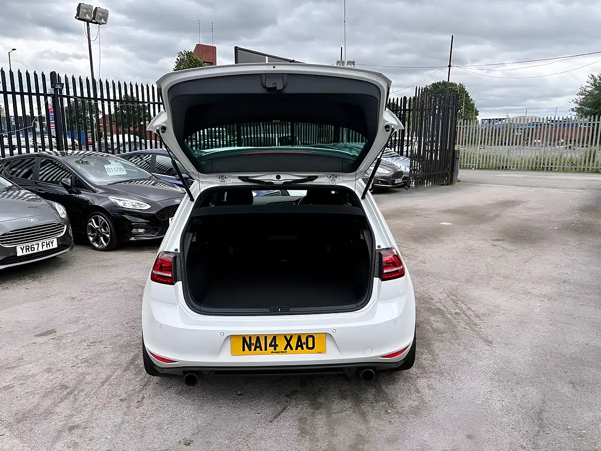 Used 2014 Volkswagen Golf GTI Performance White - Interior and Exterior details 16