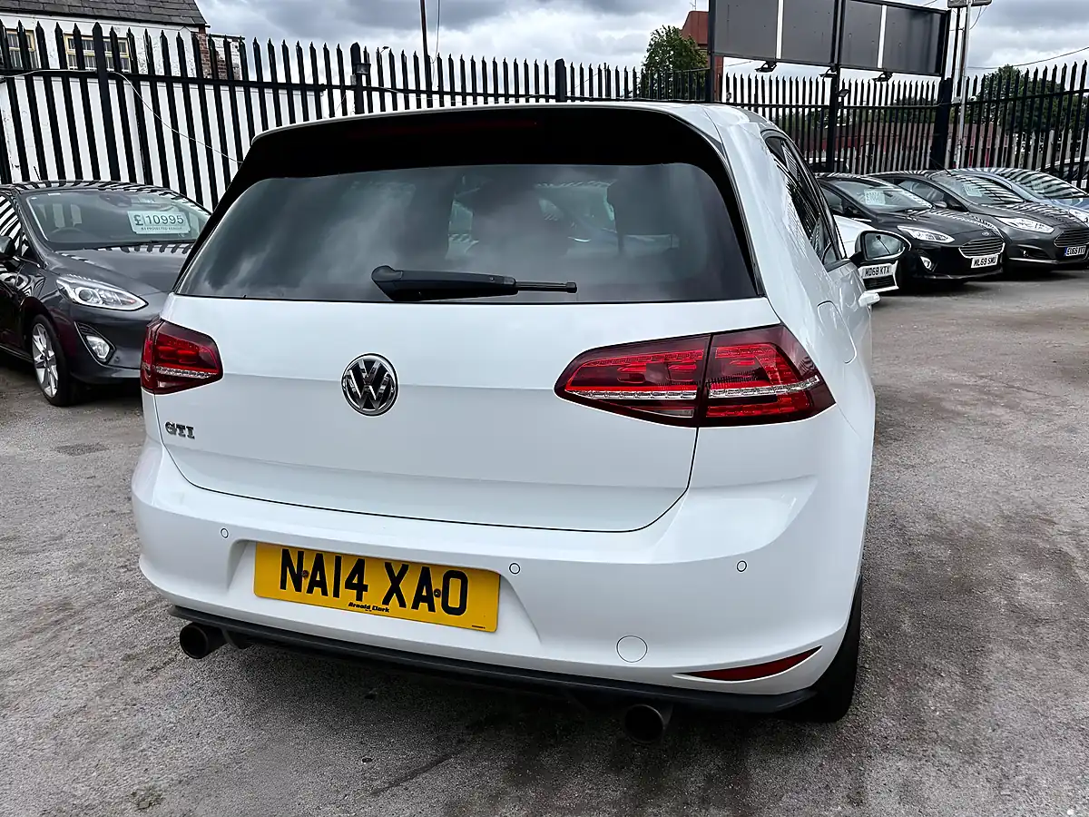 Used 2014 Volkswagen Golf GTI Performance White - Interior and Exterior details 4