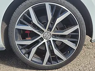 Used 2014 Volkswagen Golf GTI Performance White - Interior and Exterior details 16