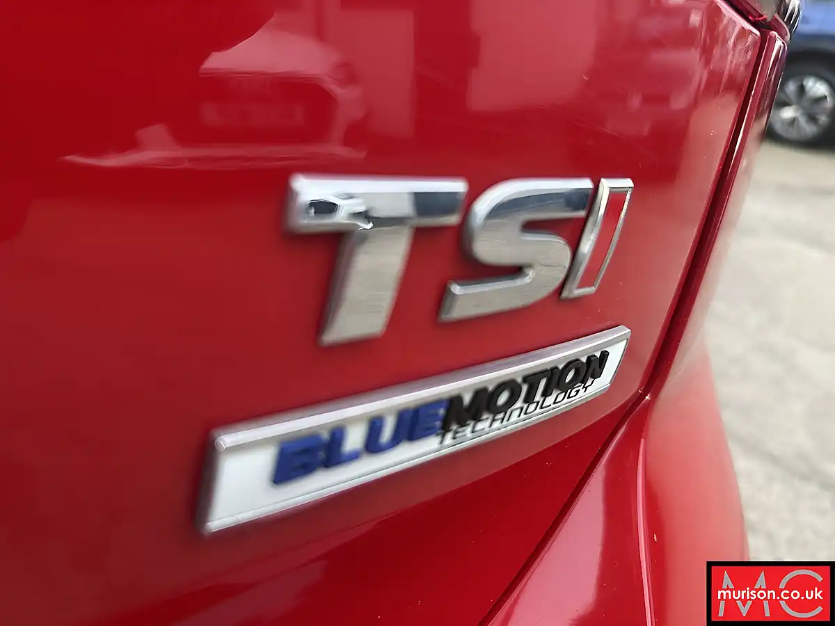 Used 2014 Volkswagen Golf Match Red - Interior and Exterior details 10